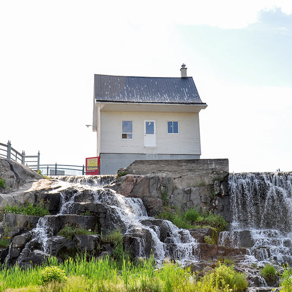 petite maison blanche museum-OTL Gouverneur Saguenay